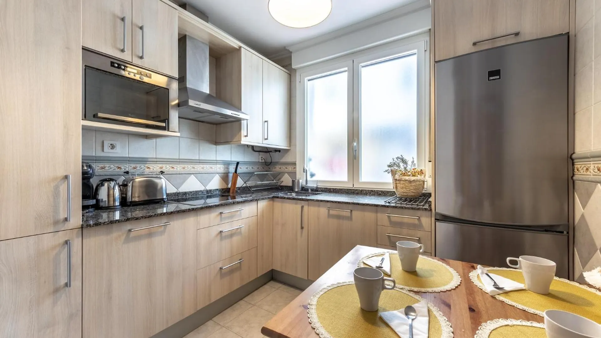 Ria Bilbao Flat Daire 0*,  İspanya