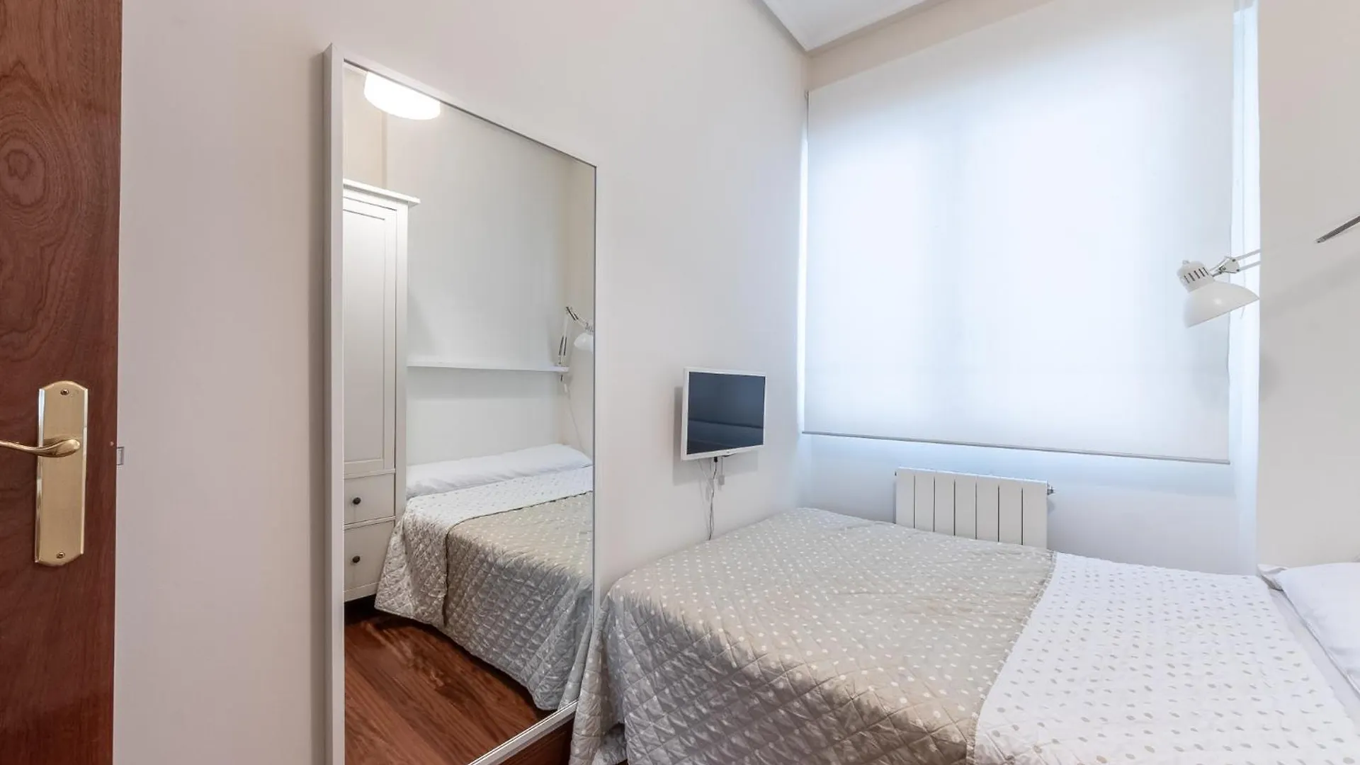 Ria Bilbao Flat Daire